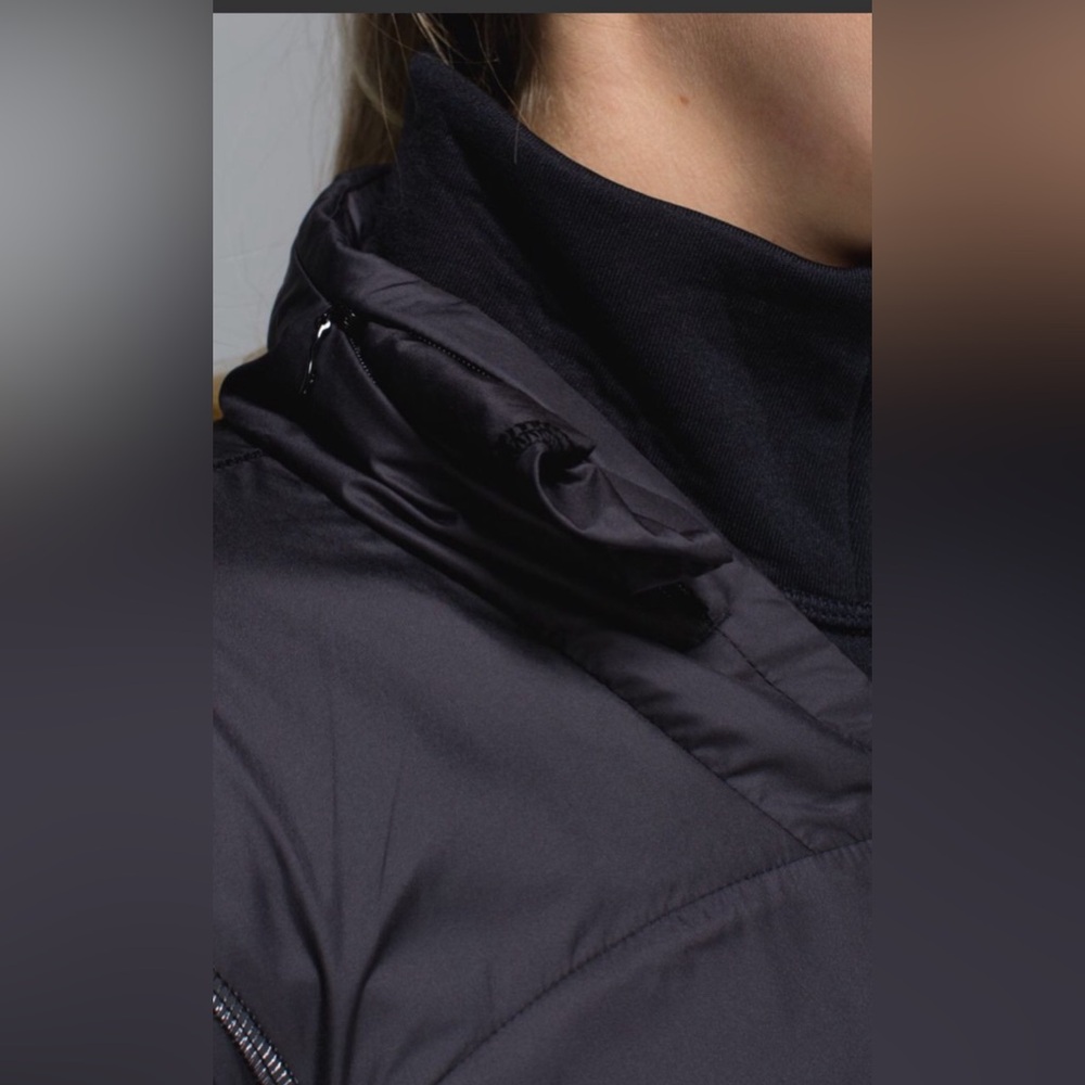 Lululemon Snug Sprinter Jacket - Picture 11 of 11